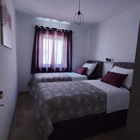 Vidovic Apartment *